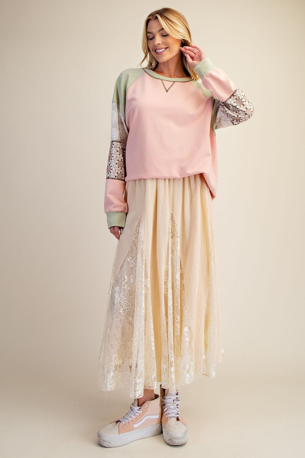 Easel Color Block Top with Mixed Fabric Sleeves in Faded Coral