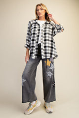 Easel Woven Plaid Top in Black