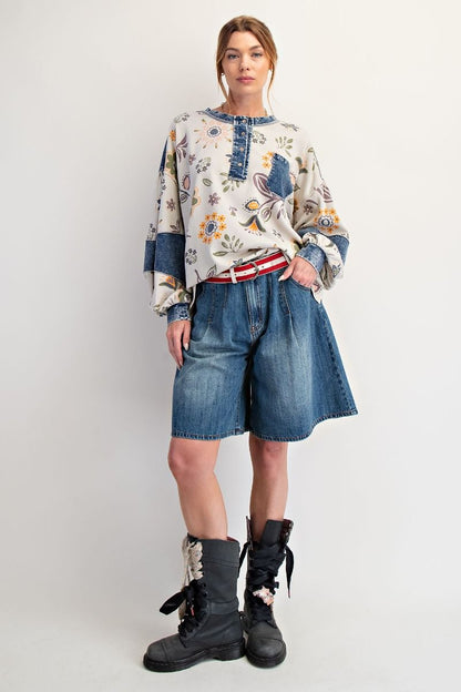 Easel Floral Print Mineral Washed Henley Top in Ecru