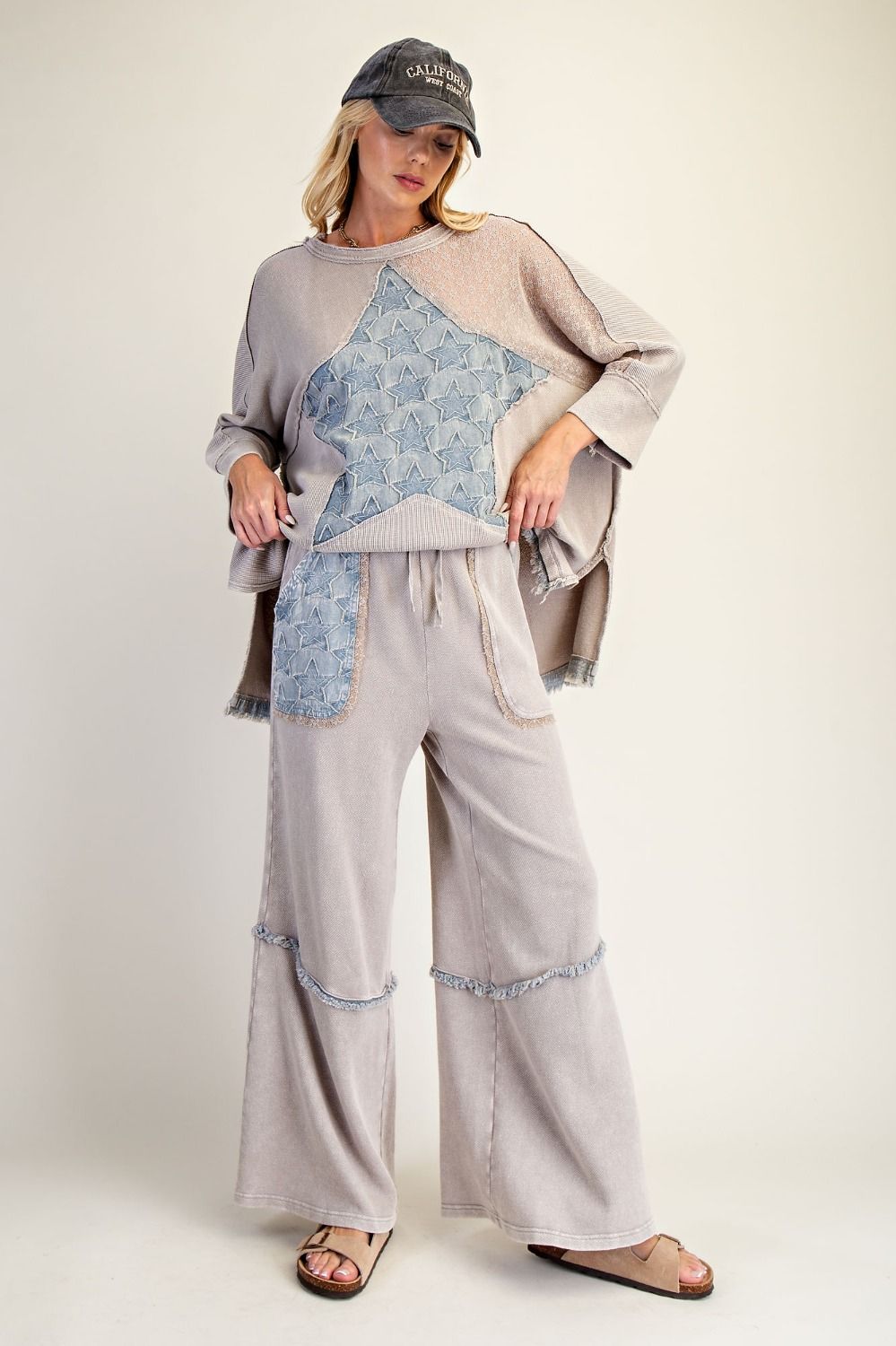 Easel Star patched Waffle Knit Top in Light Ash