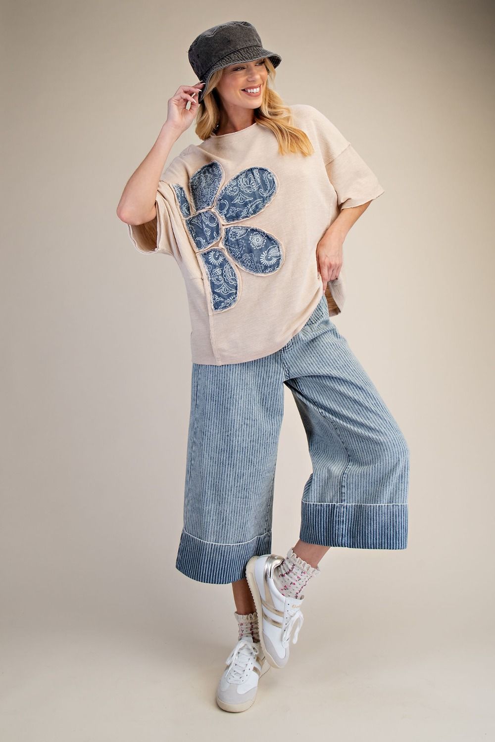 Easel Bandana Flower Top in Khaki