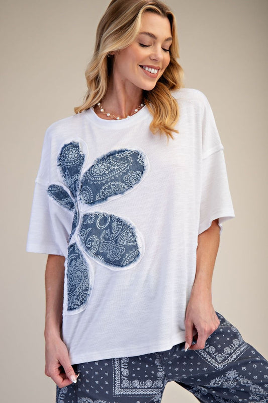 Easel Bandana Flower Top in White